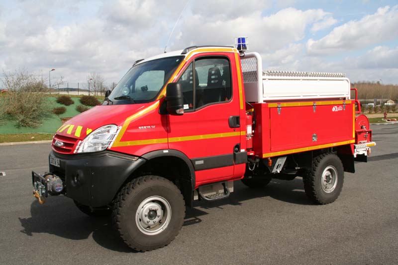 65 Gédre Daily 4x4 CCFl Gallin A.jpg
