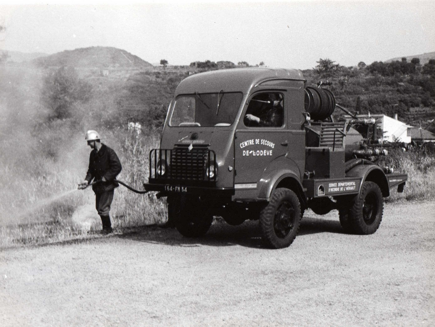 FN 164 CCFM Renault R2240 Guinard Lodeve ar 1960 (3).jpg