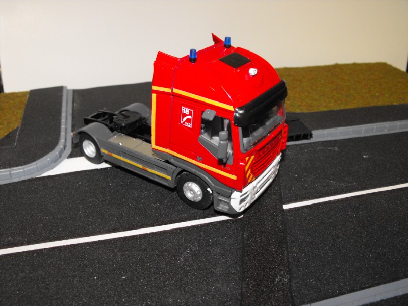 tracteur iveco 003.jpg