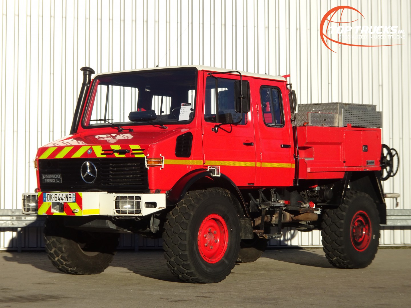 mercedes-benz-unimog-1550l-4x4-unimog-u1550-l-437-mercedes-benz-doppelkabine-sides-ccf2000-ltr-expeditievoertuig-camper-tt-4091.jpg