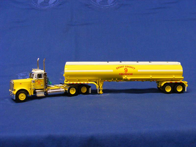 0028940_peterbilt-379-tanker-grant-county-fire-rescue.jpg