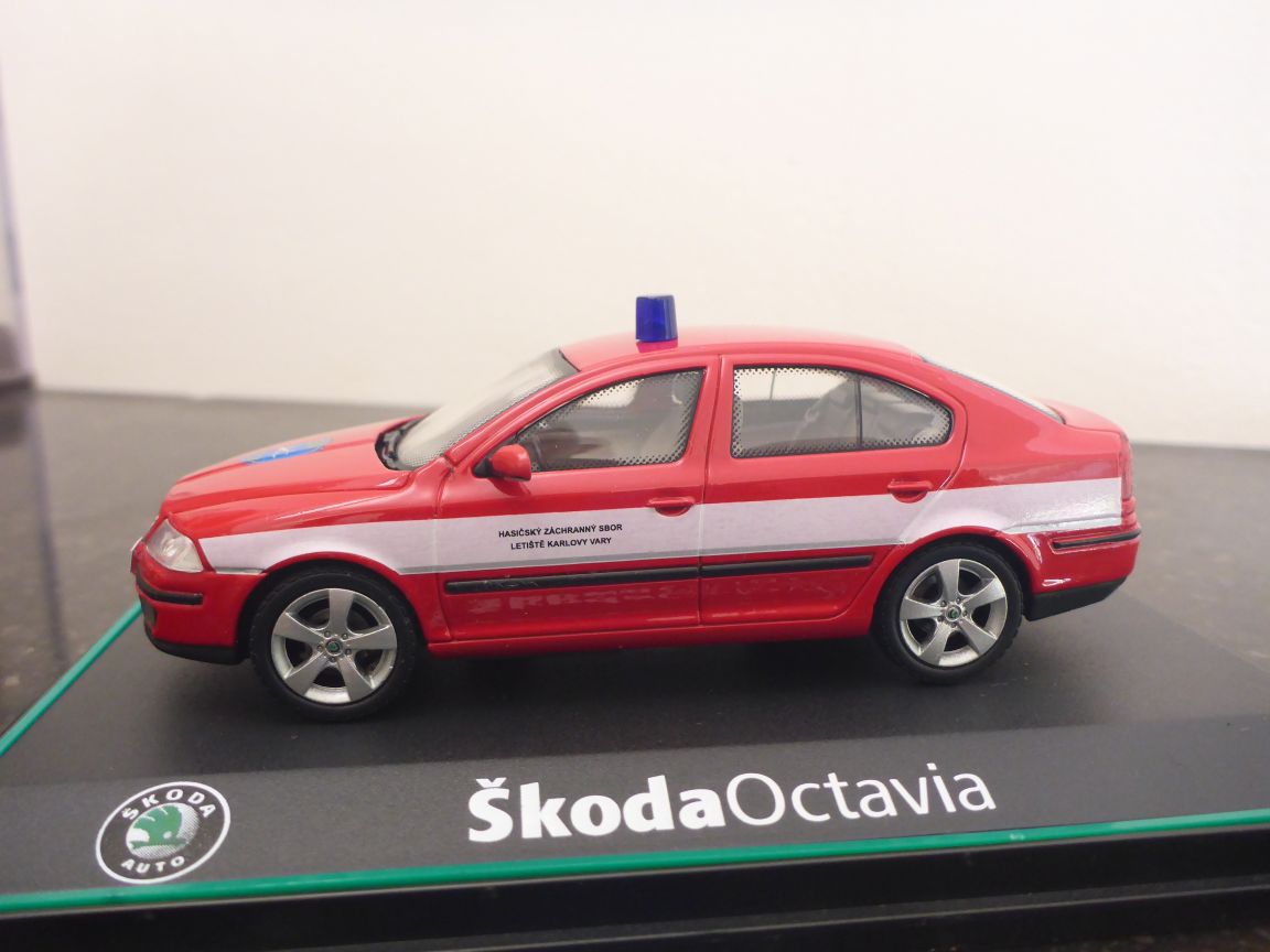 001XL3 (1).JPG
