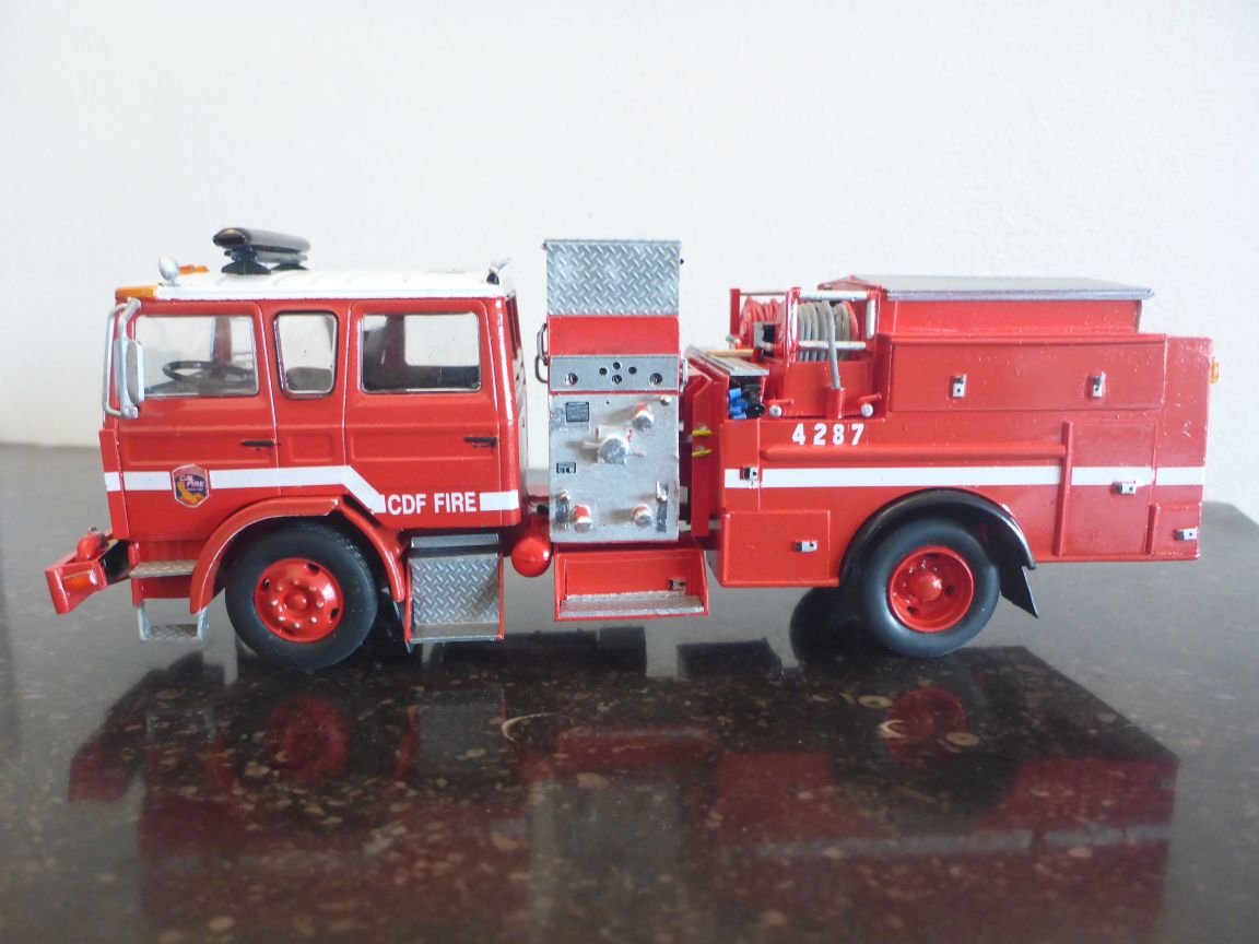 US Cal Fire Mack MS300 Model9.JPG