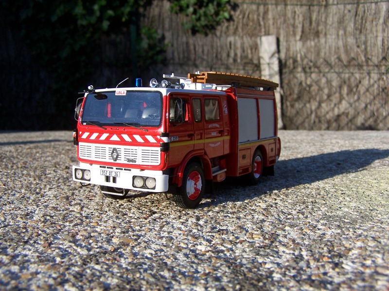 100_0077.jpg