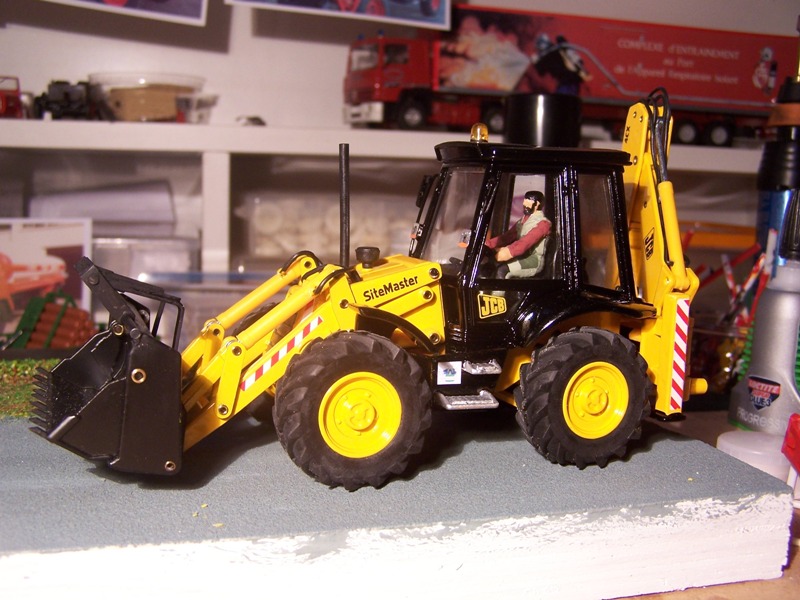 100_0851r.jpg