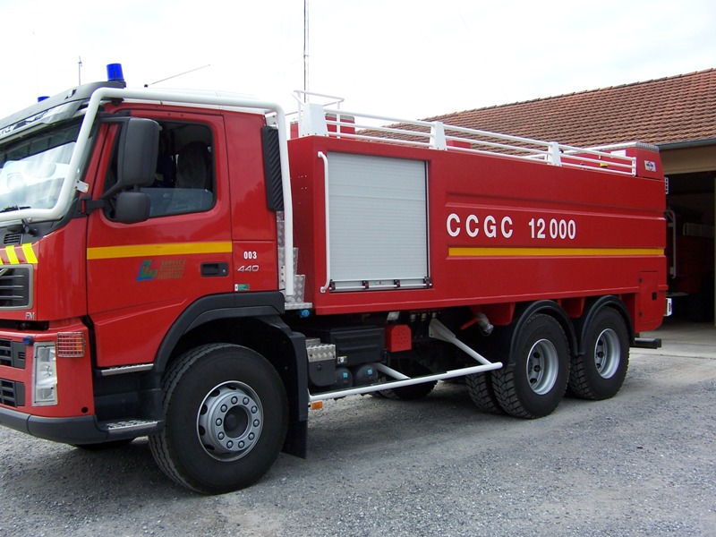 100_4258r.jpg