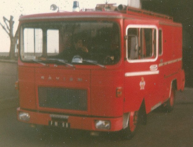 FM 98 Villemomble [640x480].jpg