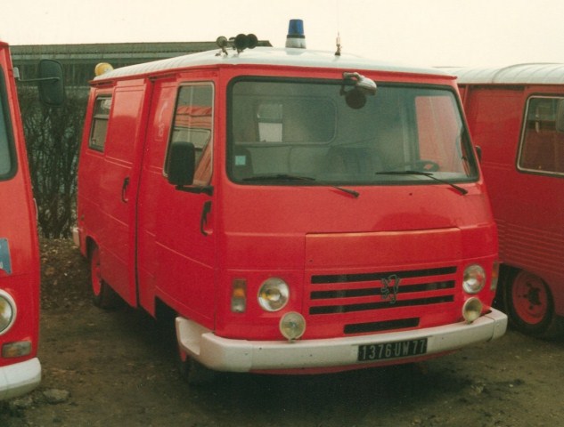 VSAB Peugeot J9.2 [640x480].jpg