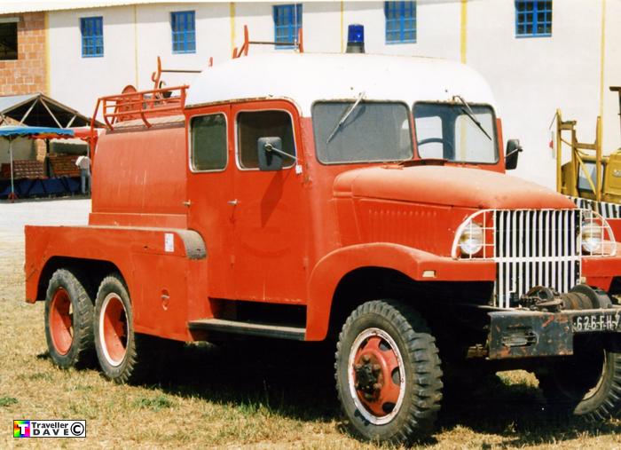 4673_700w.jpg