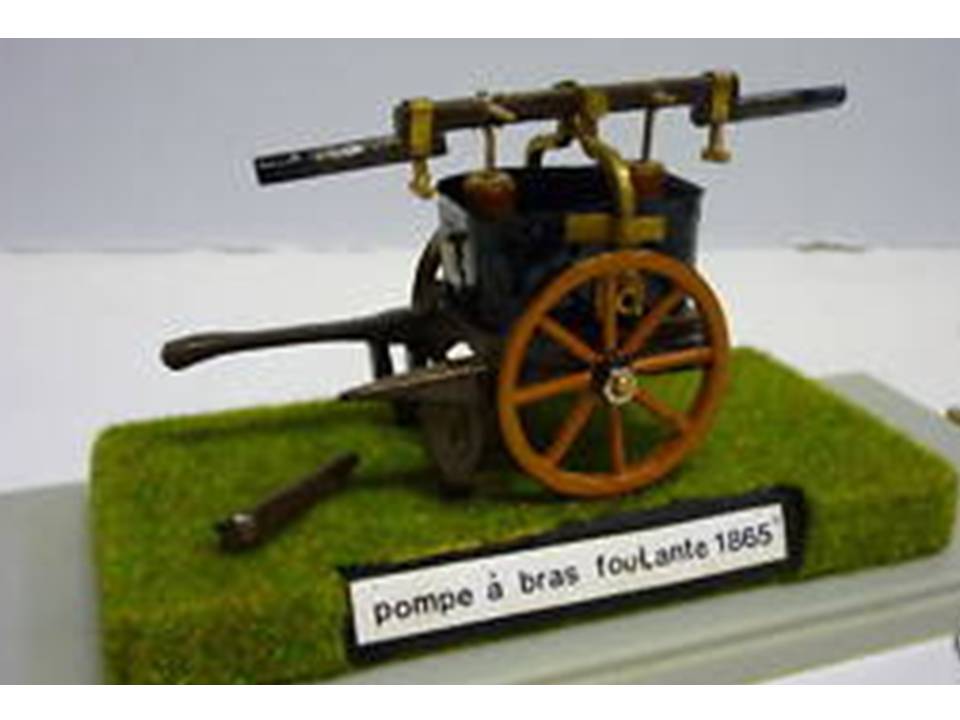 POMPE A BRAS FOULANTE 1865.JPG