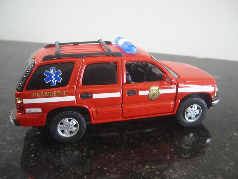 Chevrolet Tahoe  Paramedic d (Perso-Cararama).jpg