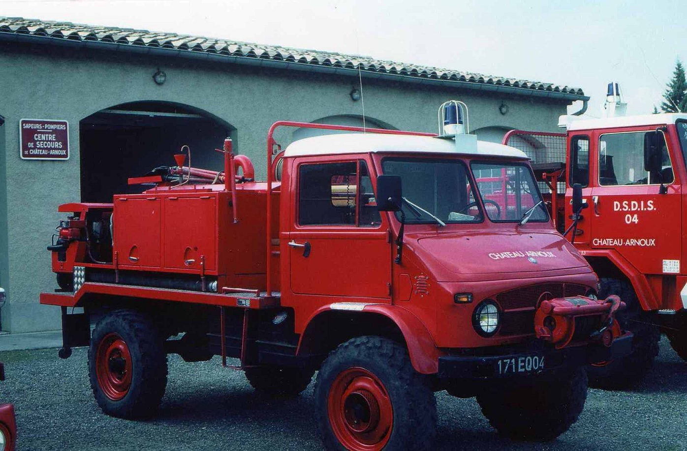 171 EQ 04 CCFM 1500 MaheuLabrosse Château Arnoux 1985 avd.jpg
