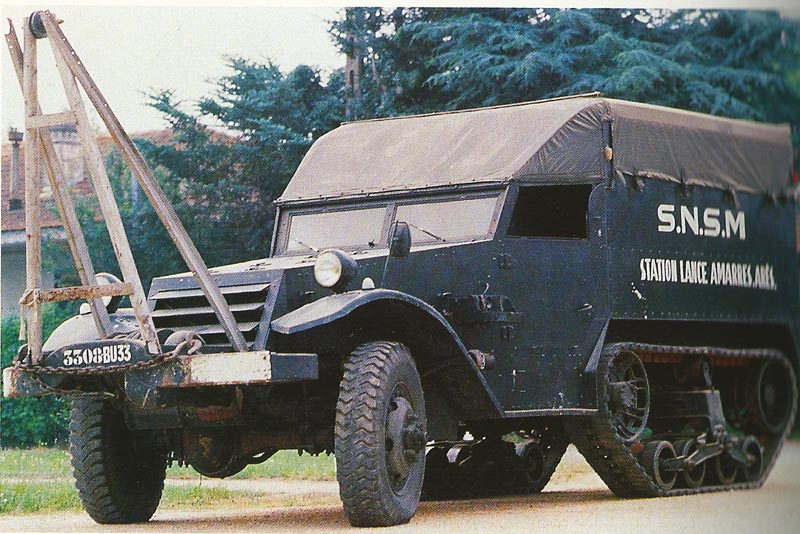 33 Ares Half-track SNSM A.jpg