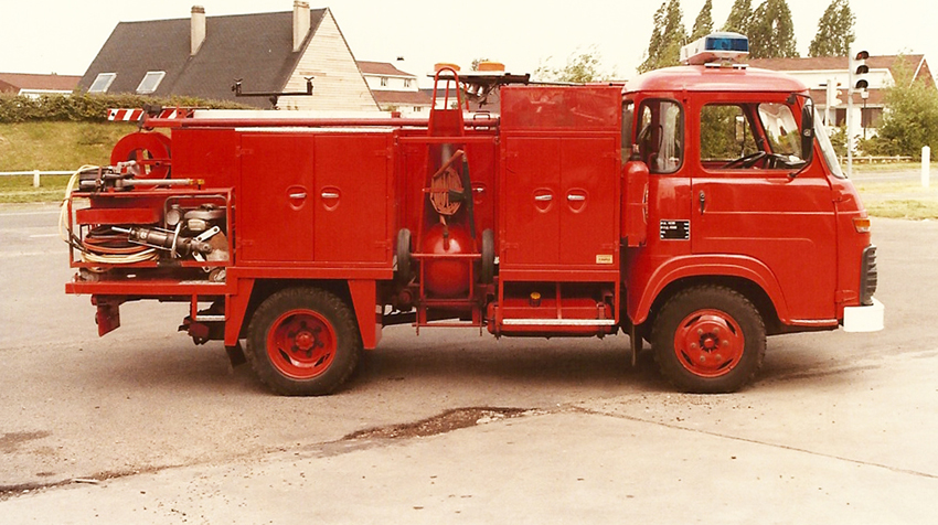 78 Trappes Renault SG 2 VSR 3 A.jpg