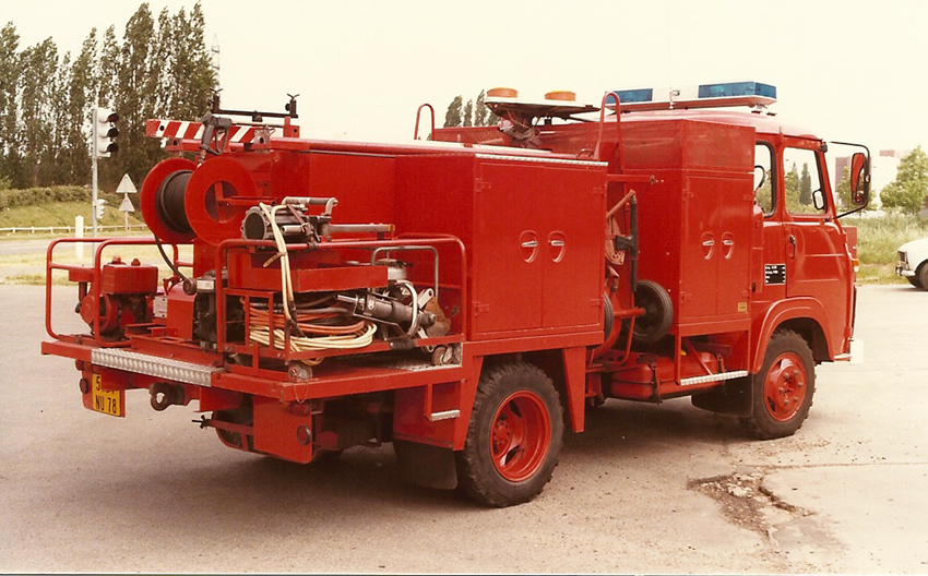 78 Trappes Renault SG 2 VSR 5 A.jpg