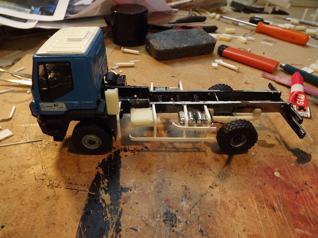 Iveco ERDF filtre a air 001.JPG