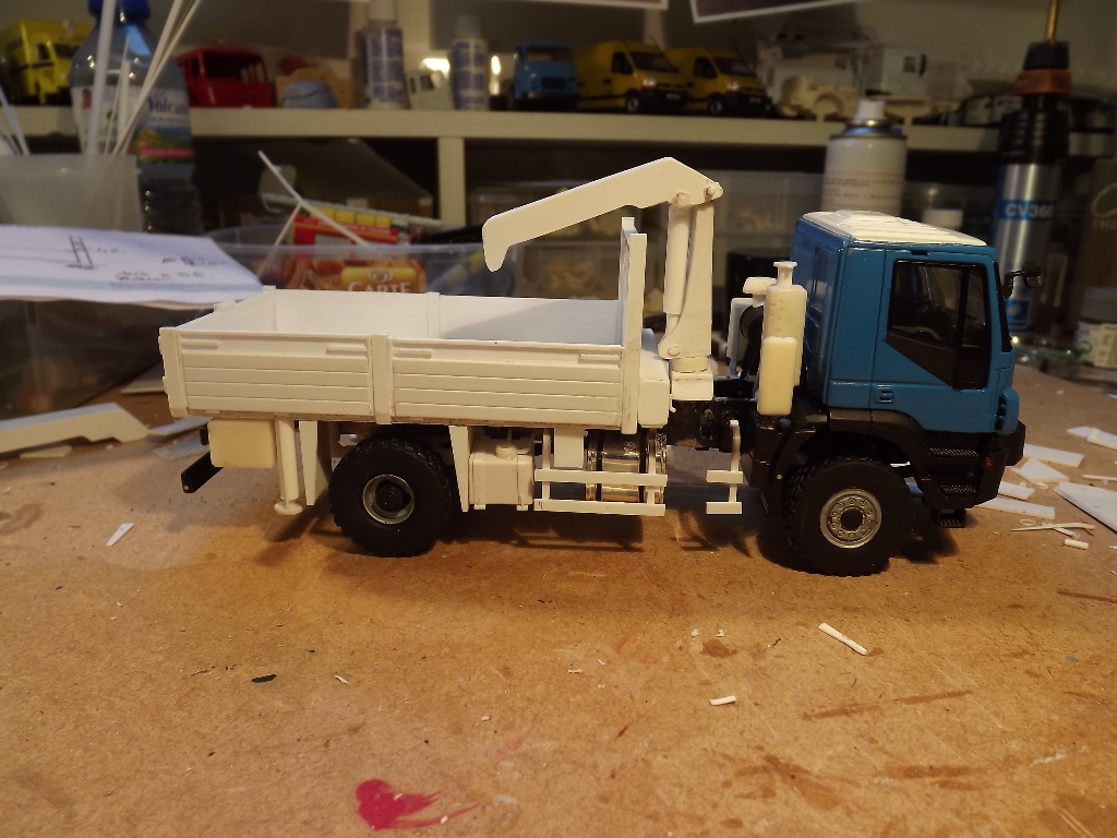 Grue Iveco ERDF 006.JPG