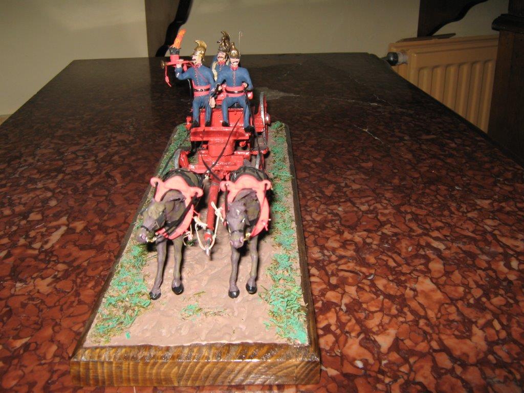 FIG CAP POMPIER ATT FACE 3.jpg