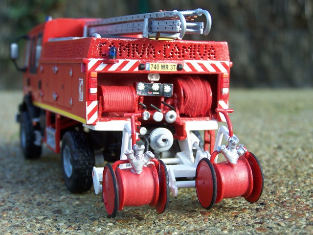 100_7303r.JPG