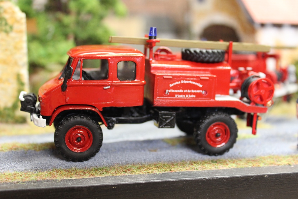Fin Unimog 404 011.JPG