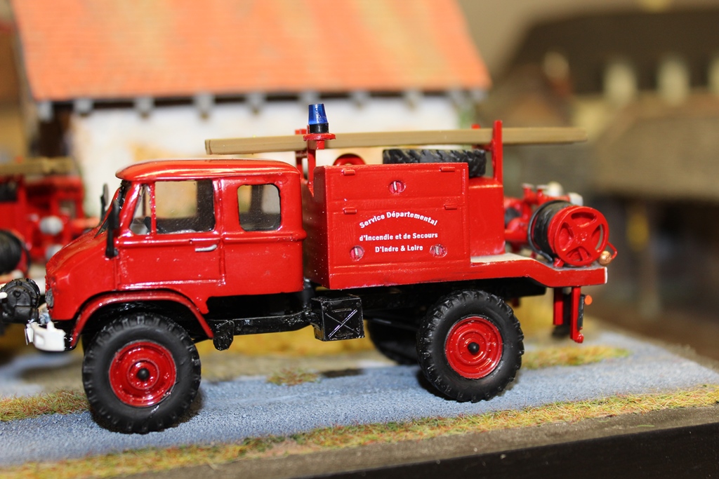 Fin Unimog 404 010.JPG