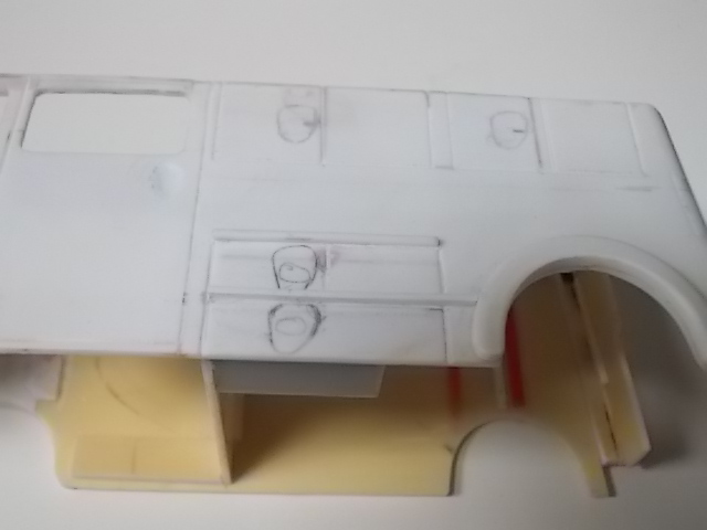 WIP DELAHAYE f traçage poignées.JPG
