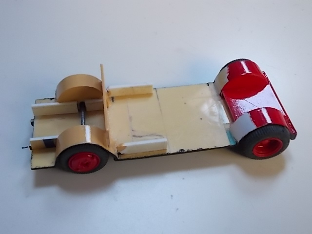 WIP DELAHAYE f chassis peint a.JPG