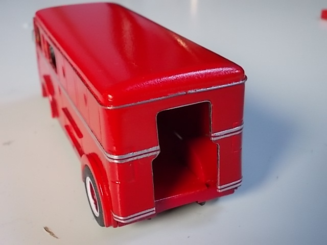 WIP DELAHAYE f entourag.JPG