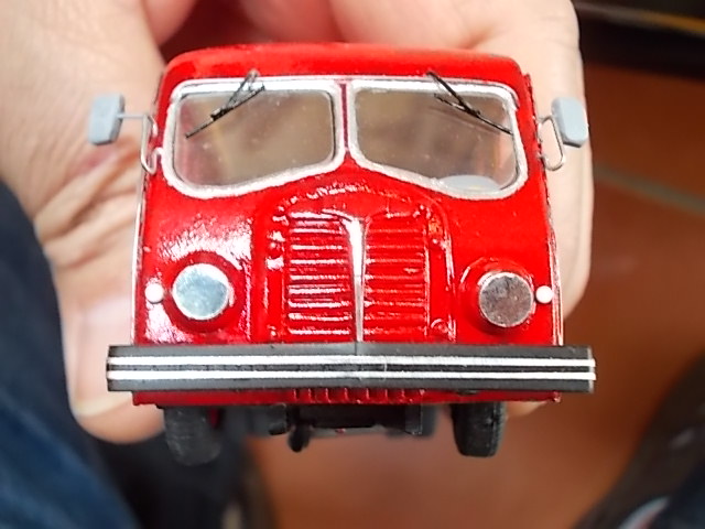 WIP DELAHAYE f pastille chromé.JPG