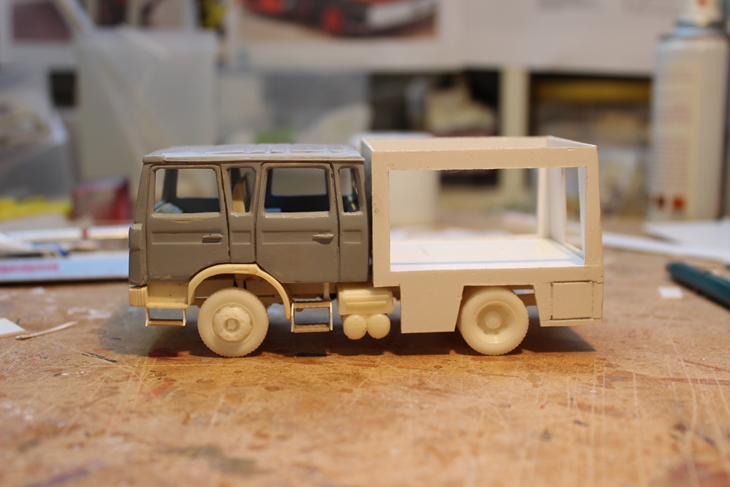Caisse SIDES 002.JPG