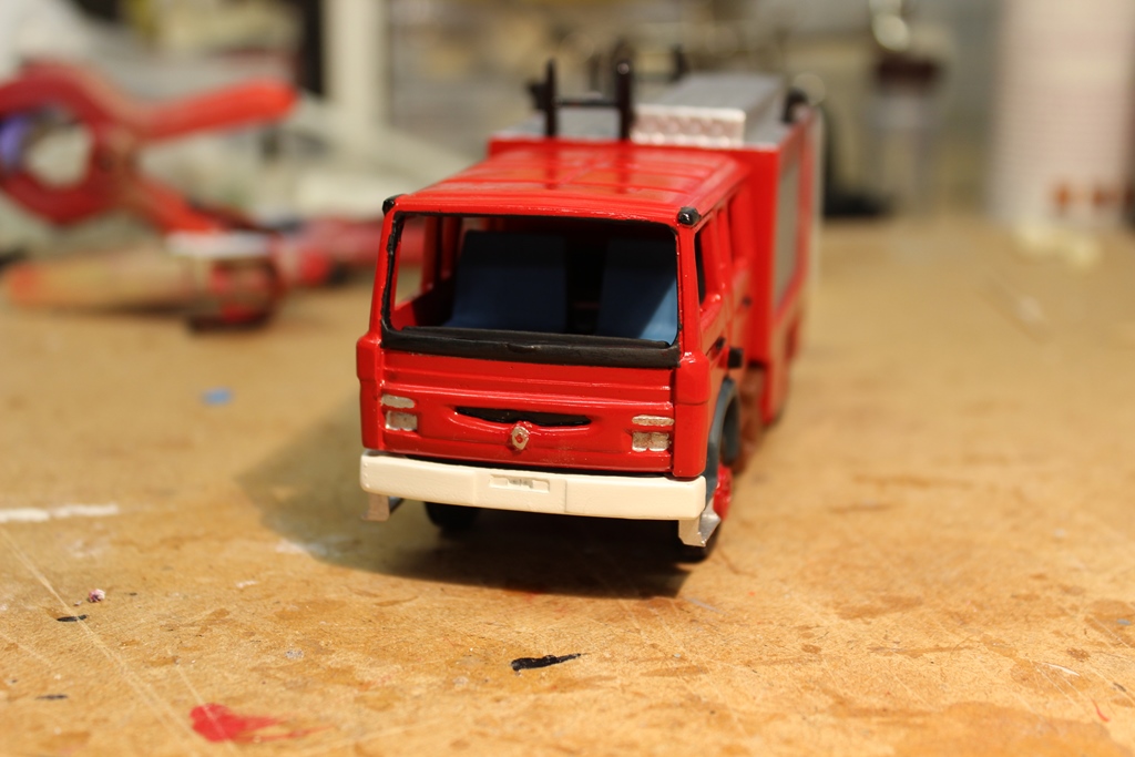 peinture détails 010.JPG