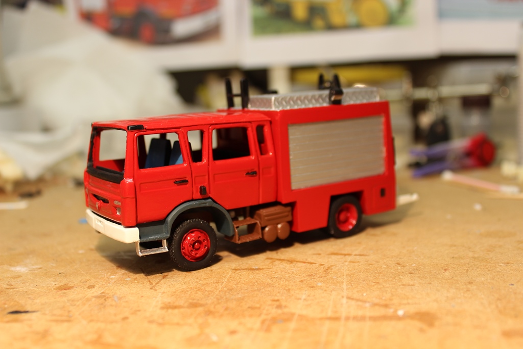 peinture détails 005.JPG