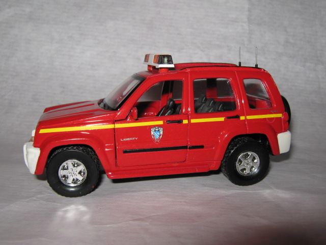 FID JEEP lierty a.jpg