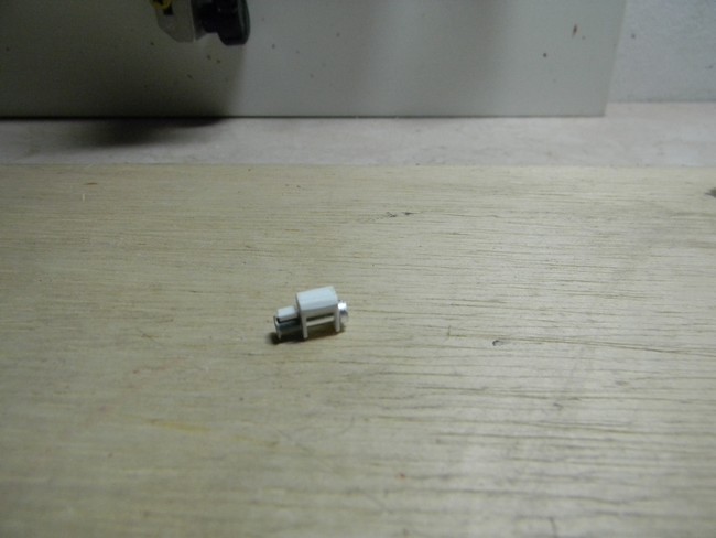 VLHR- Assemblage éléments treuil 001.jpg