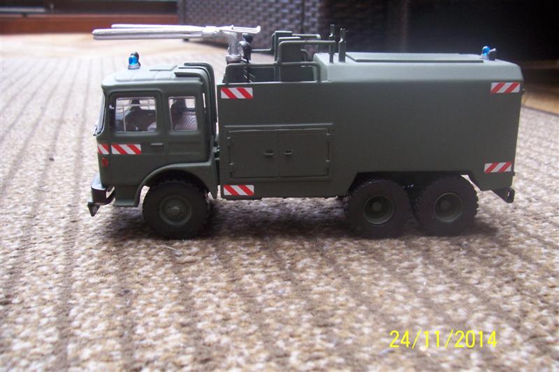 Photo 003 (Medium).jpg