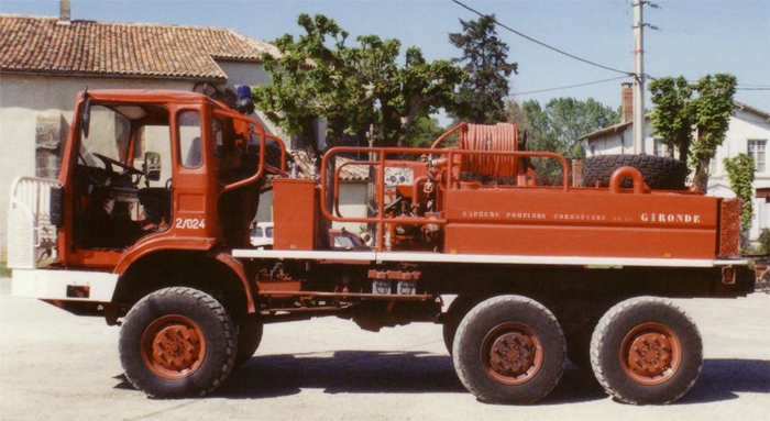vh2483.jpg