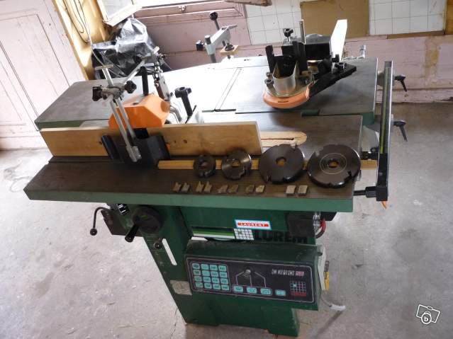 Machine à bois LUREM C 310 SI.jpg