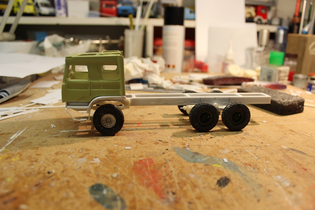 châssis partie 2 005.JPG