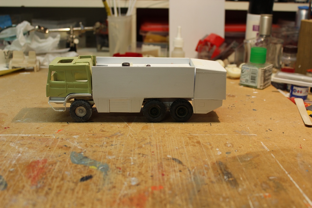 Caisse partie 2 005.JPG