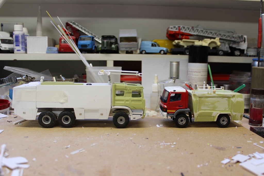 caisse suite +rambardes 004.JPG