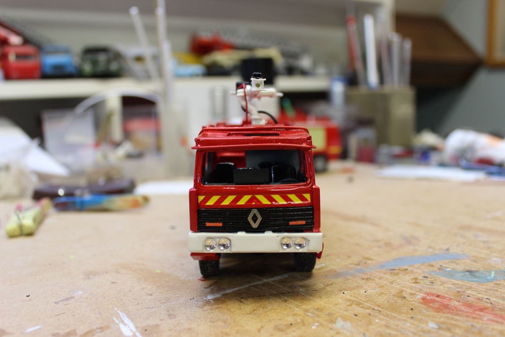 décalcs er vernis 012.JPG