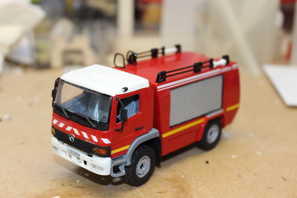 rétro et peinture (1).JPG