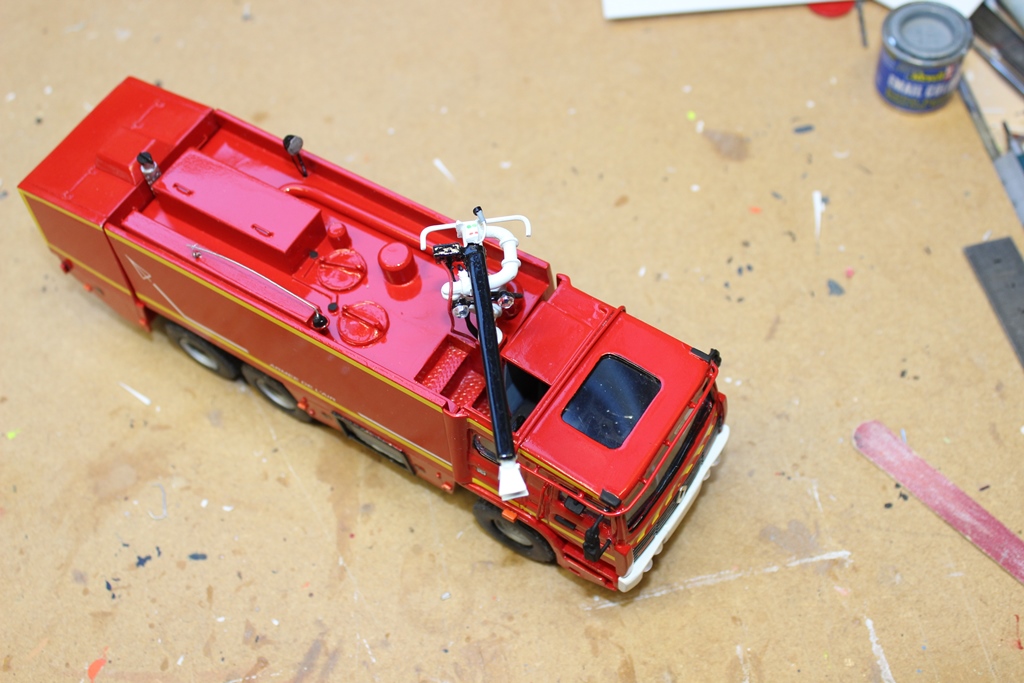 détails peinture, rétros (8).JPG