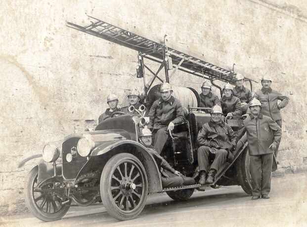 34 DELAHAYE  Montpellier Fauquier Cyprien .jpg