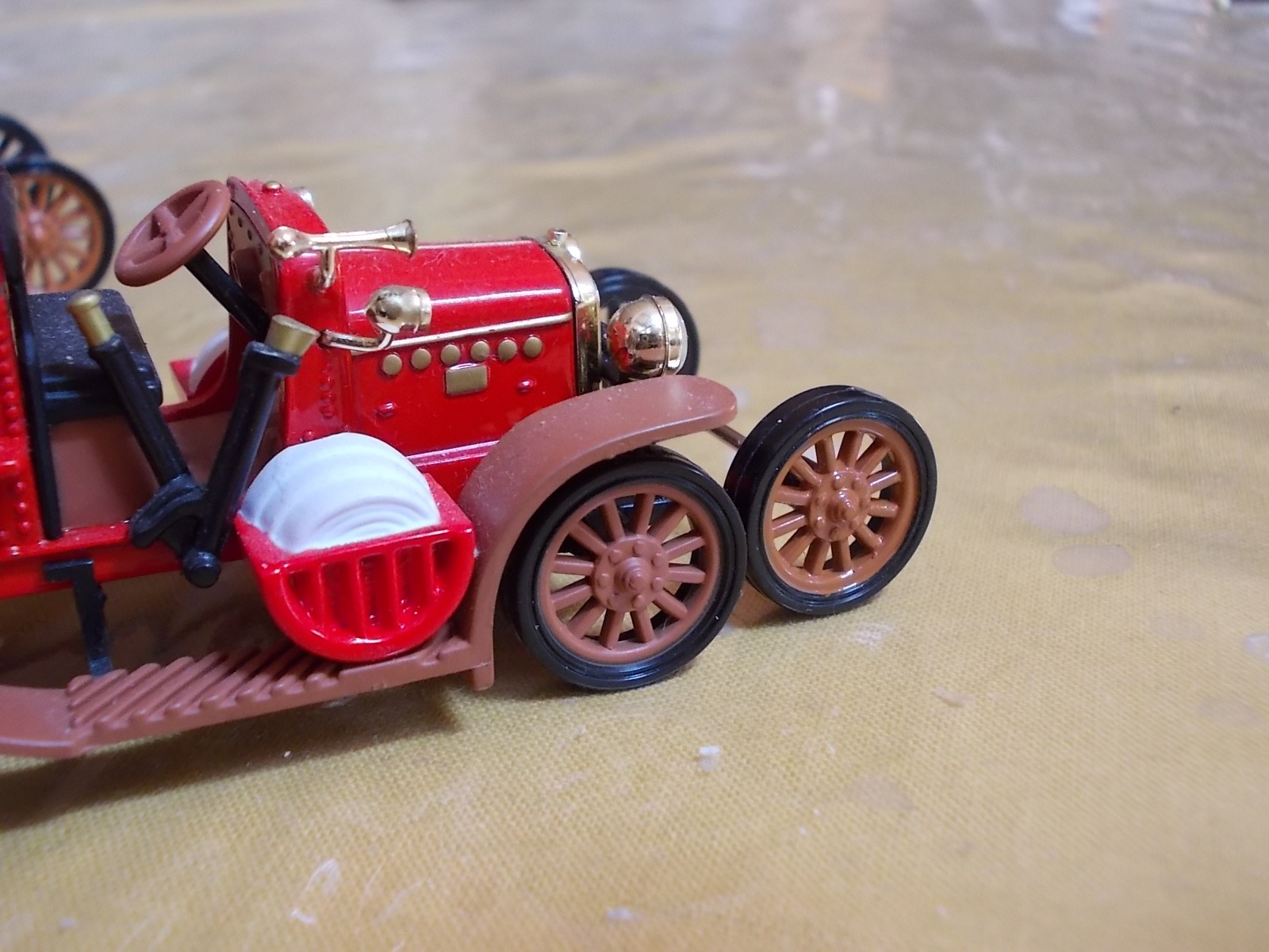 WIP DELAHAYE peint roue a.jpg