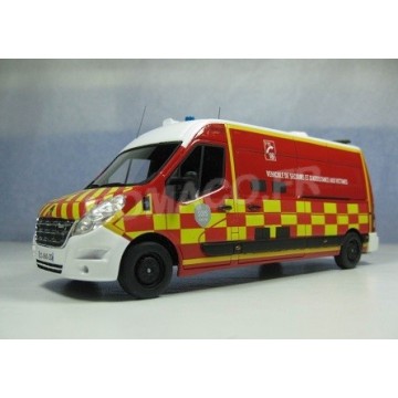 renault-master-long-damier-vsav-38.jpg
