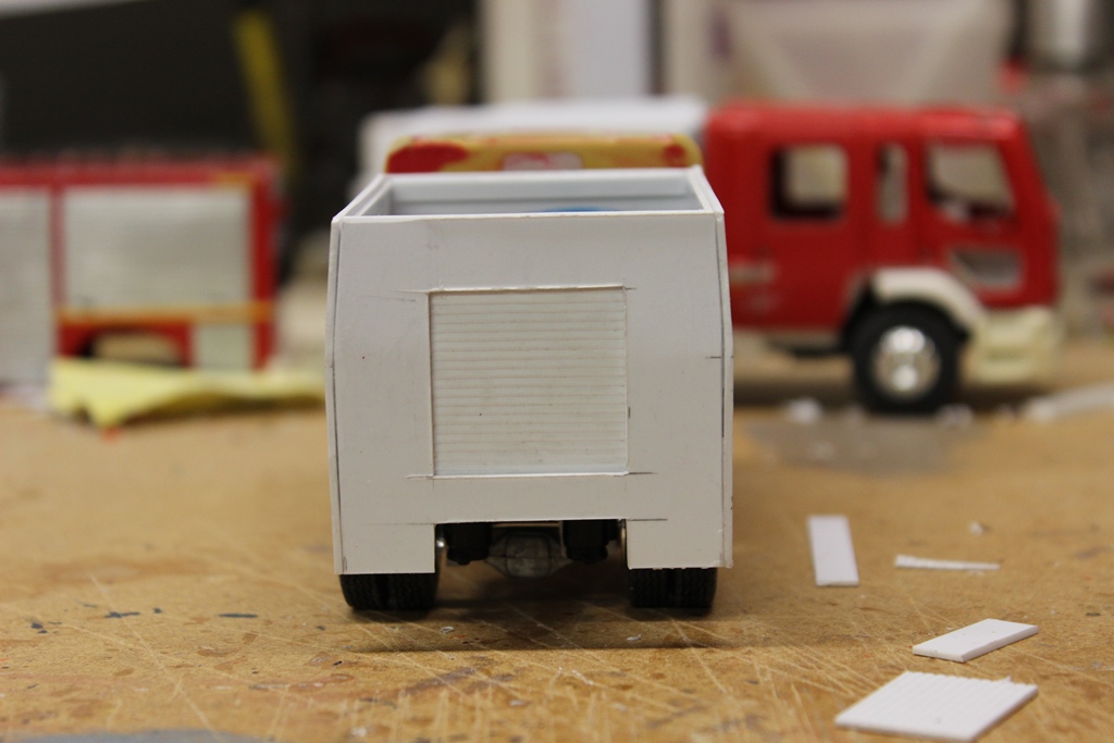 Caisse SIDES 003.JPG