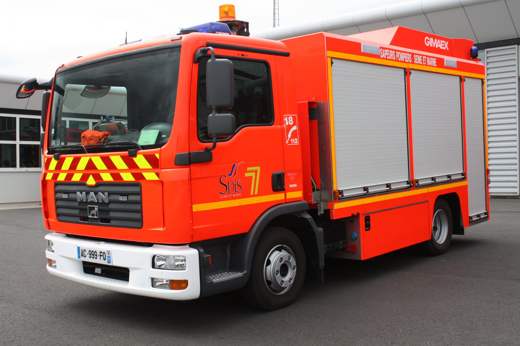 VSR meaux AC-999-FQ SDIS77 AVG5.JPG