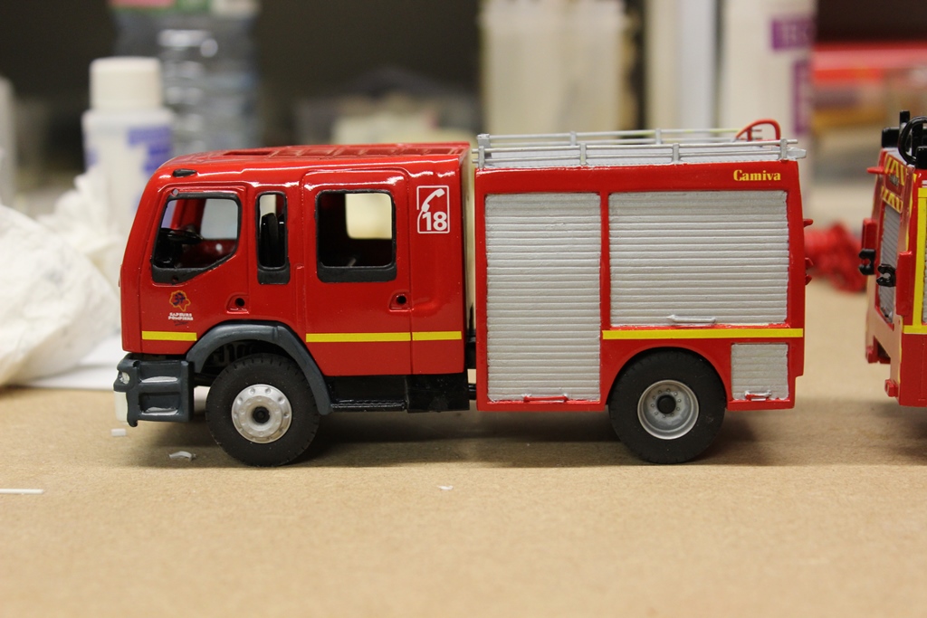 peinture et décalcs 002.JPG