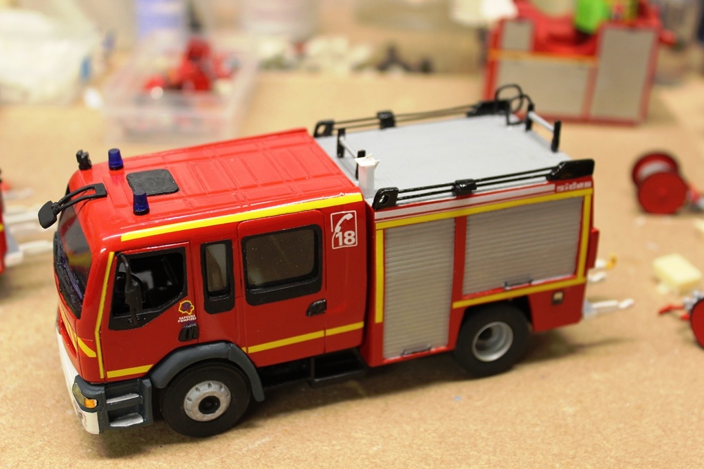 pot d'échappement 002.JPG